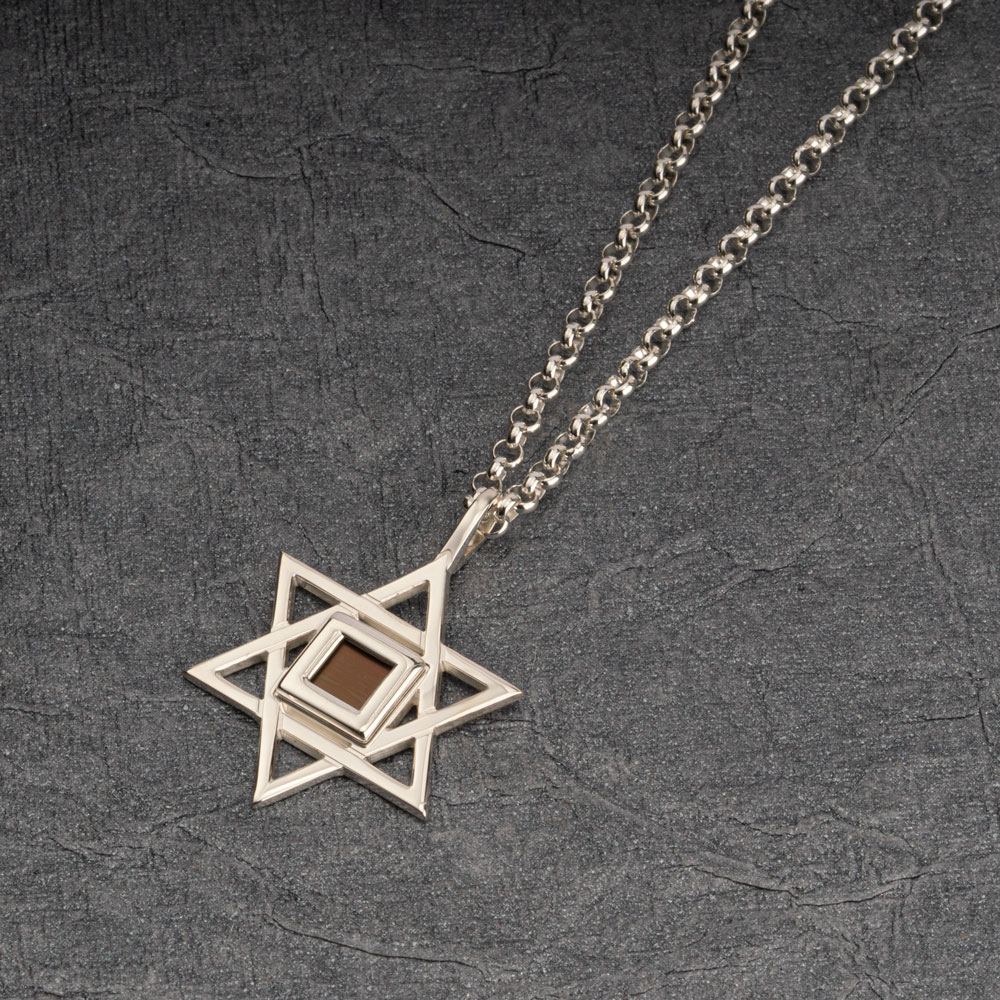 שרשרת מגן דוד עם ננו תנך שרשרת מגן דוד עם ננו תנך