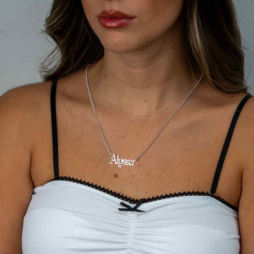 שרשרת שם גותית – תמונה 3